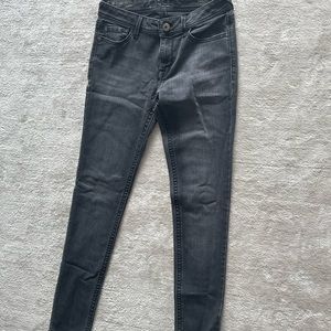 Black washed skinny jeans